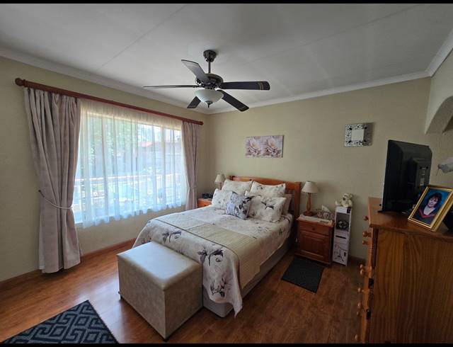 2 BEDROOM TOWNHOUSE FOR SALE IN ELANDSPARK